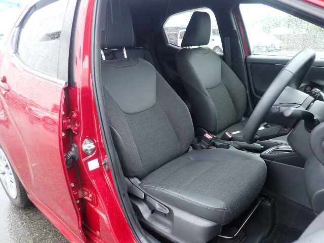 Toyota Yaris  с аукциона в Японии