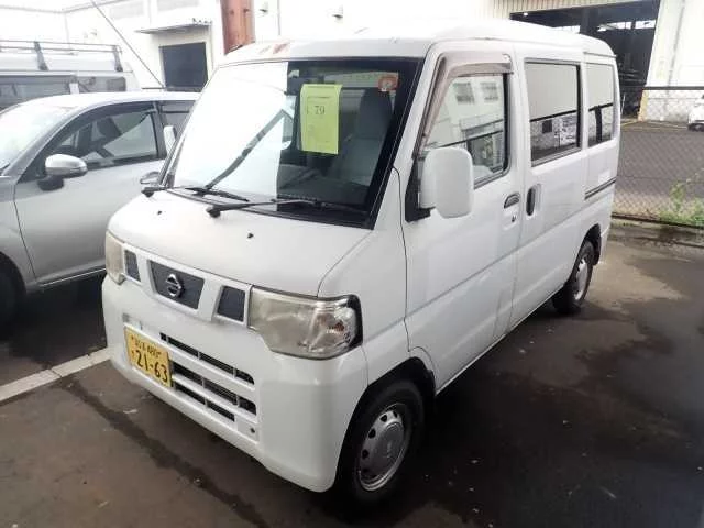 Nissan NV100 Clipper  с аукциона в Японии