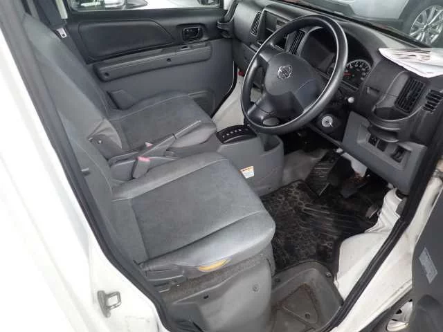 Nissan NV100 Clipper  с аукциона в Японии