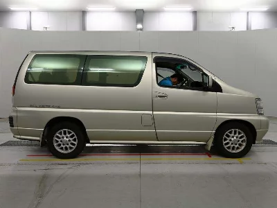 Nissan Homy Elgrand