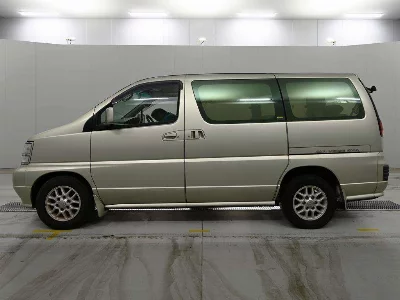 Nissan Homy Elgrand