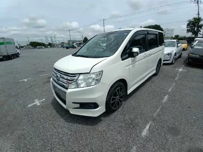 Honda STEPWGN SPADA