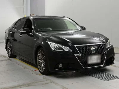 Toyota CROWN HYBRID