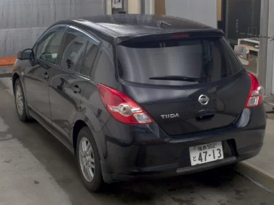 Nissan Tiida