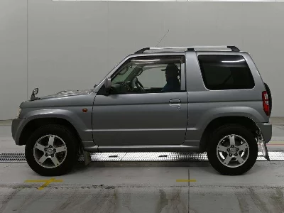 Nissan Kix