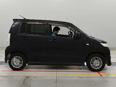 Suzuki WAGON R STINGRAY