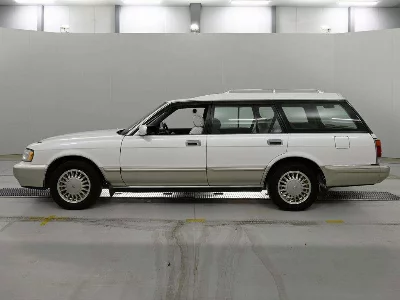 Toyota CROWN STATION WAGON