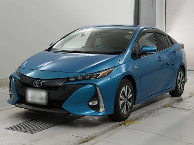Toyota Prius PHV
