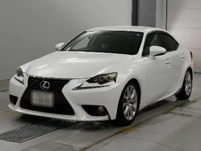 Lexus IS300h