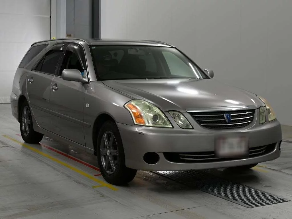 Toyota Mark II Wagon Blit  с аукциона в Японии