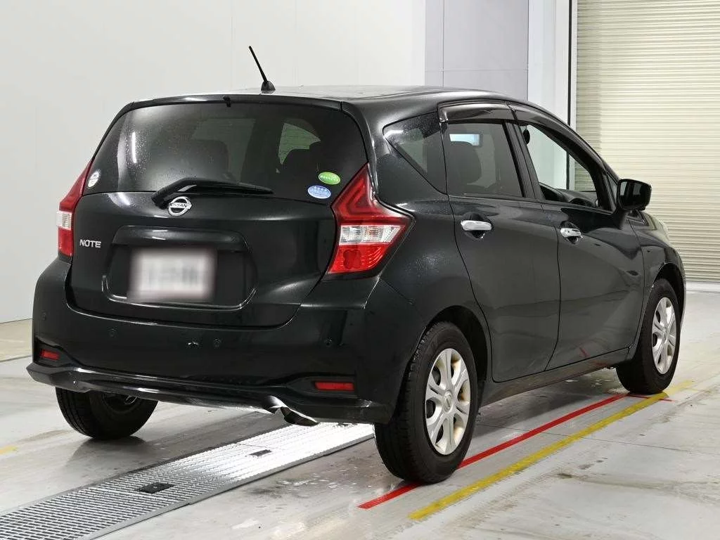 Nissan Note  с аукциона в Японии
