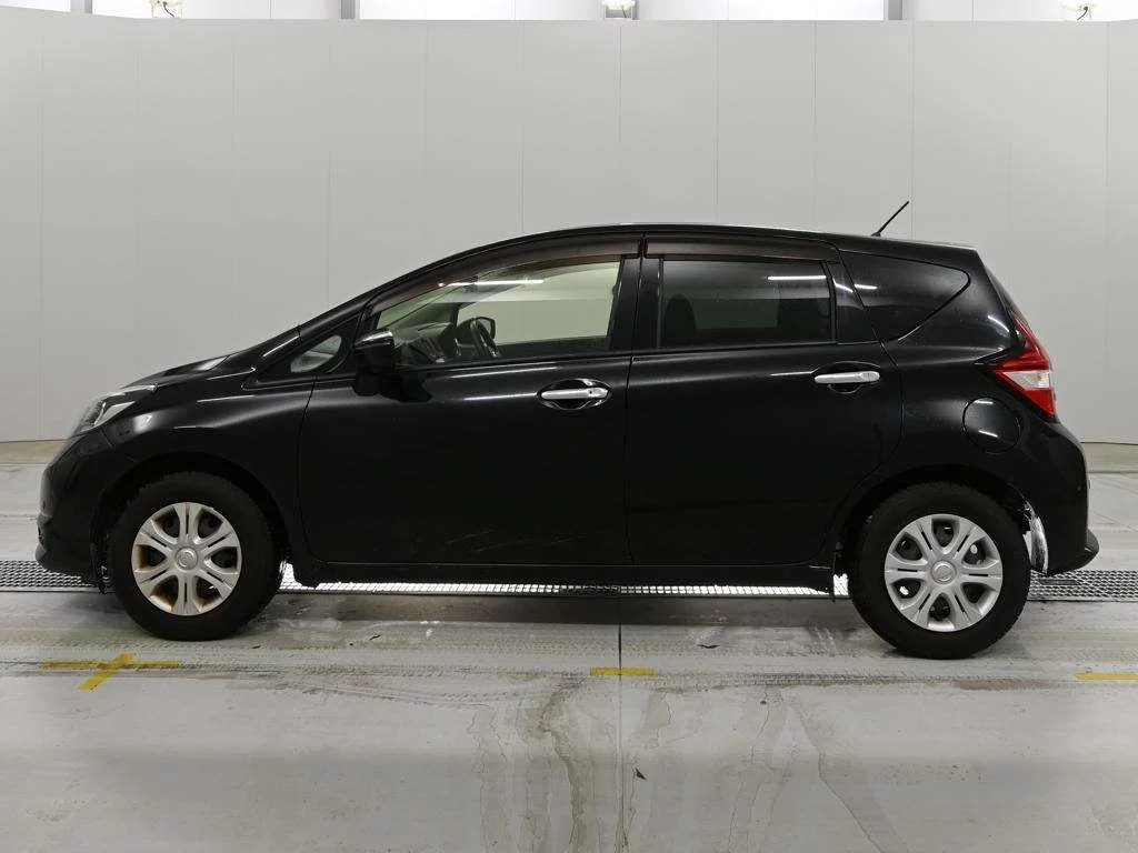 Nissan Note  с аукциона в Японии