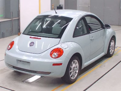 VOLKSWAGEN NEW BEETLE