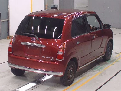 Daihatsu Mira Gino