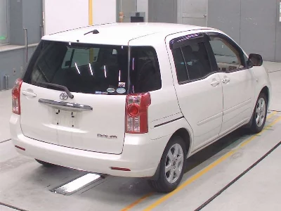 Toyota Raum
