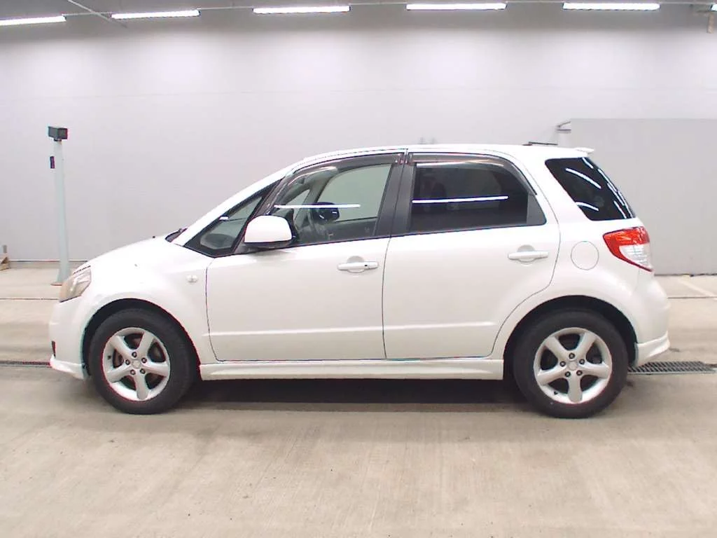 Suzuki SX4  с аукциона в Японии