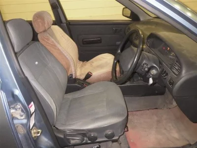 Nissan Avenir