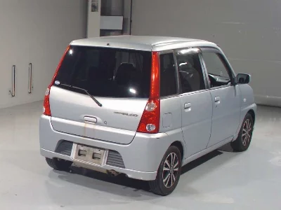 Subaru Pleo