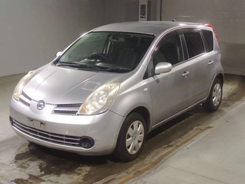 Nissan Note  с аукциона в Японии