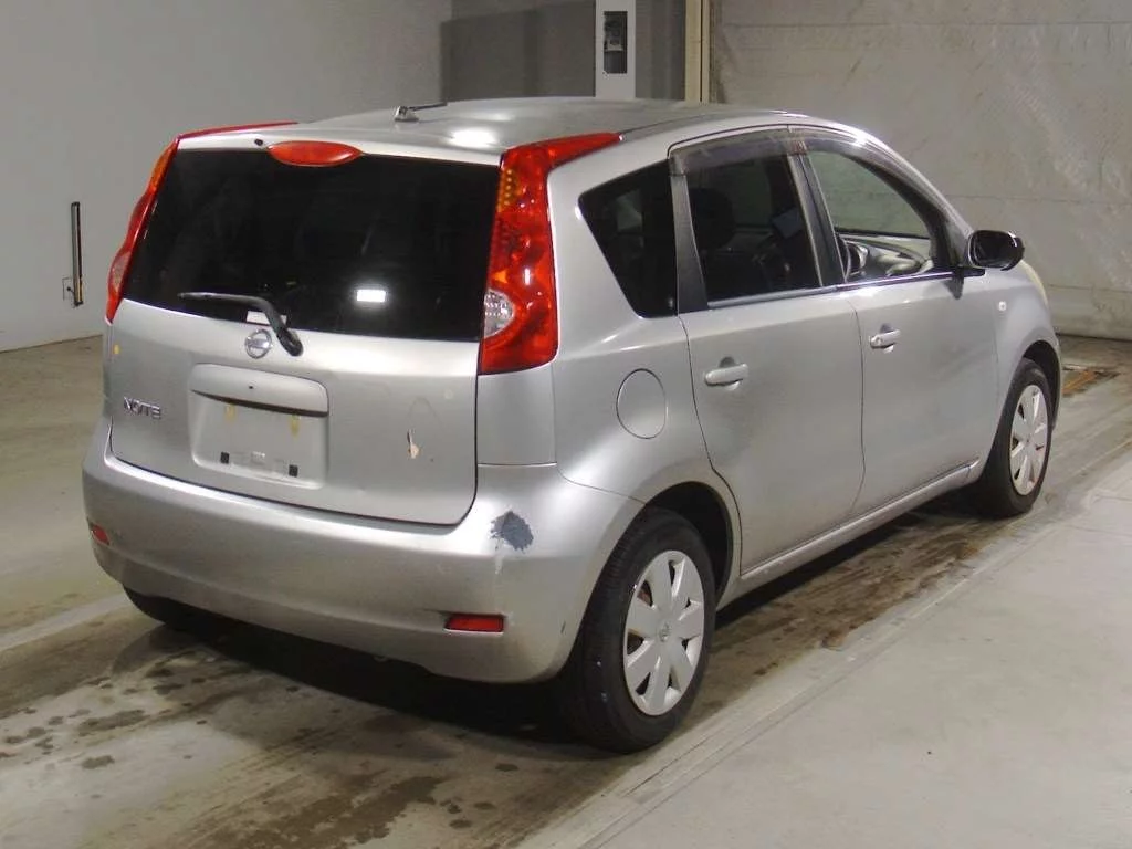 Nissan Note  с аукциона в Японии