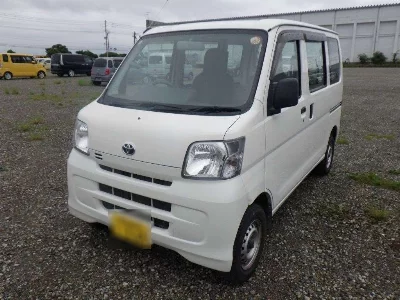 Toyota Pixis Van