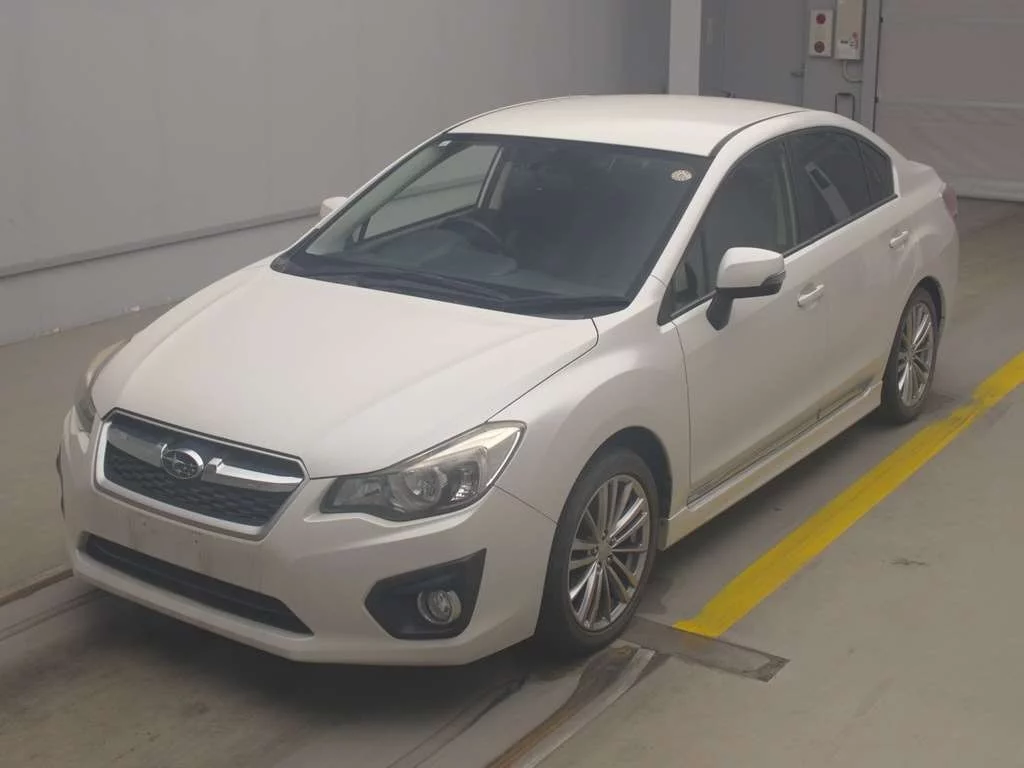 Subaru Impreza  с аукциона в Японии