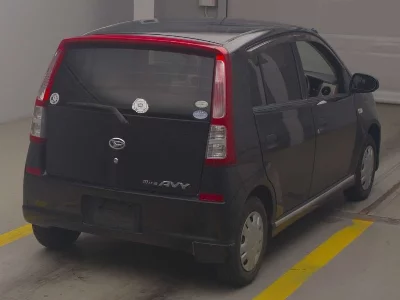Daihatsu Mira Avy