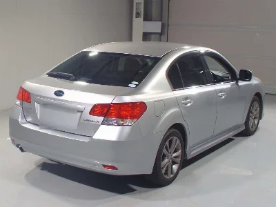 Subaru Legacy B4