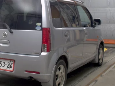 Nissan Otti