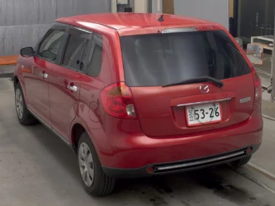 Mazda Verisa