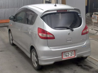 Suzuki Cervo