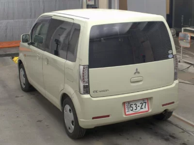 Mitsubishi eK Wagon