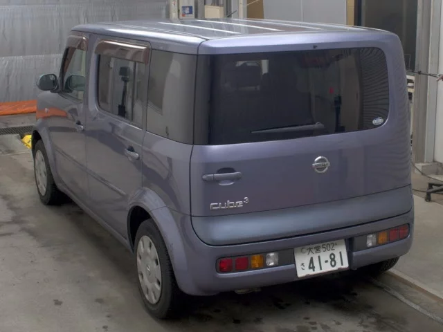 Nissan Cube Cubic  с аукциона в Японии
