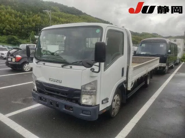 Isuzu Elf  с аукциона в Японии