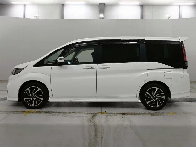 Honda STEPWGN SPADA