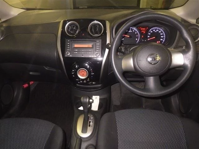 Nissan Note  с аукциона в Японии