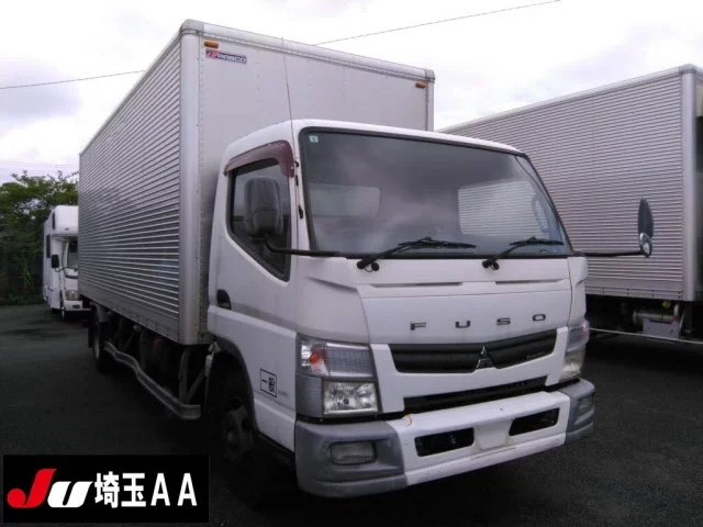 Mitsubishi Fuso Canter  с аукциона в Японии