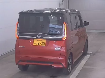 NISSAN ROOX