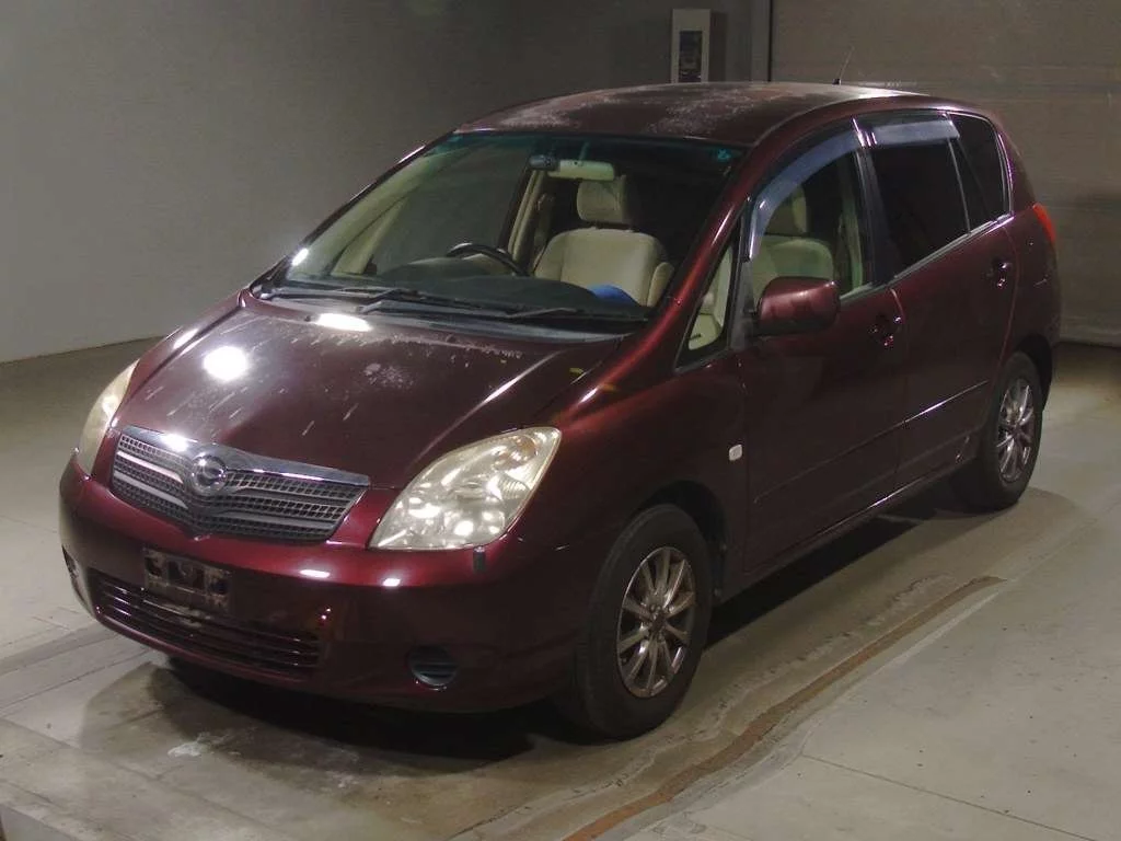 Toyota Corolla Spacio  с аукциона в Японии