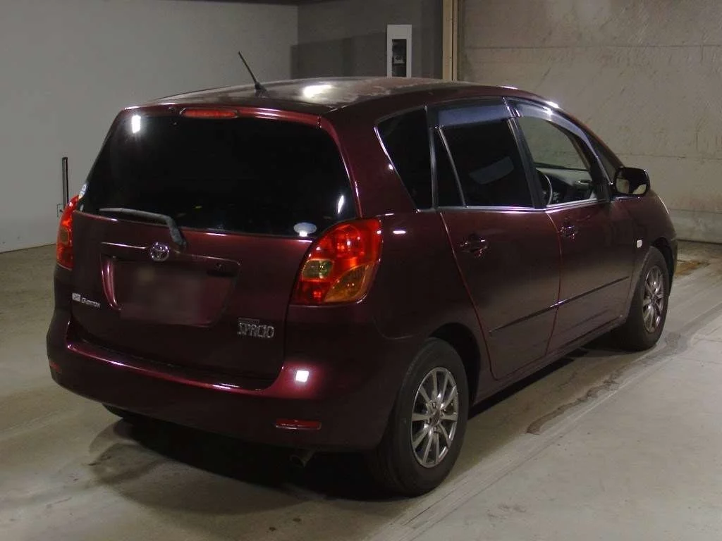 Toyota Corolla Spacio  с аукциона в Японии