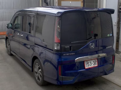 Honda STEPWGN SPADA
