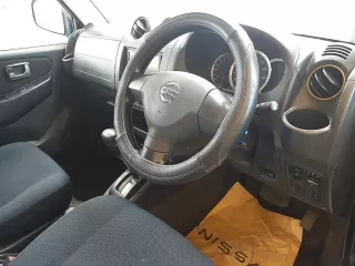 Nissan Kix