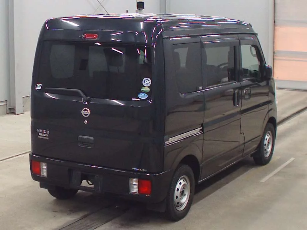Nissan NV100 Clipper  с аукциона в Японии
