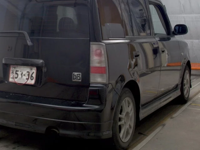 Toyota bB  с аукциона в Японии