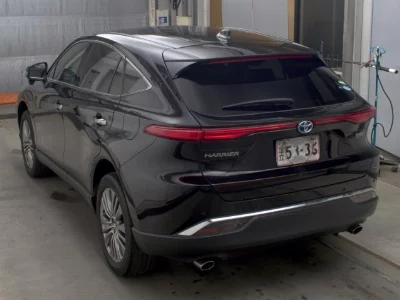 TOYOTA HARRIER