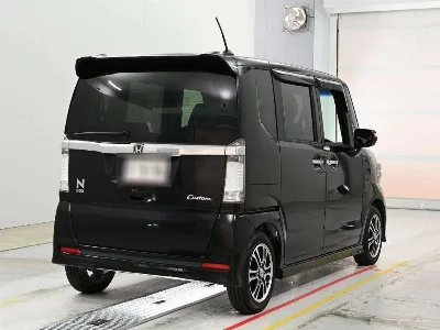 Honda N BOX CUSTOM