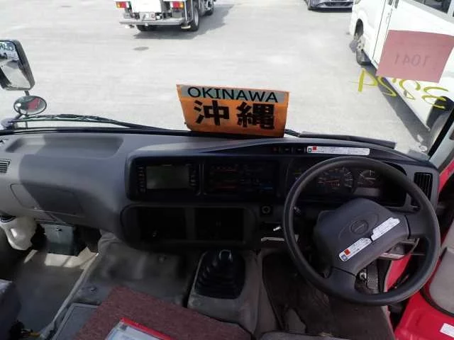 Hino LIETSUSE2  с аукциона в Японии