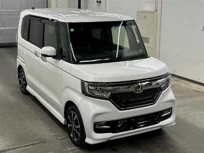HONDA N BOX CUSTOM