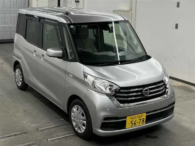 Nissan Dayz Roox