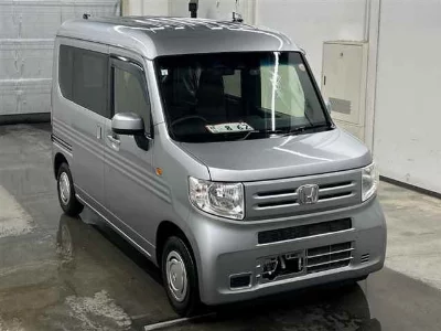 HONDA N-VAN